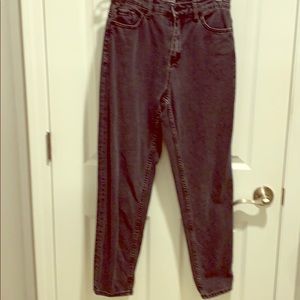 BDG Urban Outfitters Mom High-Rise Jeans size 26